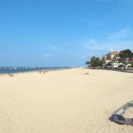 Le 48 By Interhome Apartmán